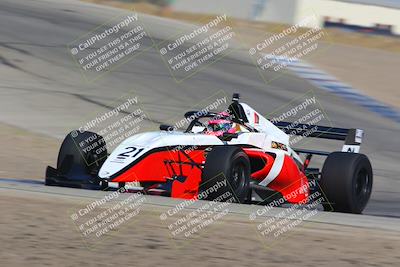 media/Oct-30-2022-CalClub SCCA (Sun) [[310aff4a96]]/Race Group 2/Race (Grapevine)/